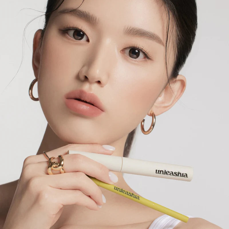 UNLEASHIA Shaper Pomade Eyebrow Fixer